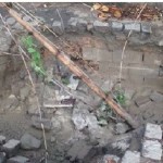 SOCORRO! Rua Francisca Sales continua com o problema da falta de serviços de conservação pela Prefeitura.