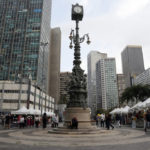 Relógio histórico do Largo da Carioca é restaurado e volta a tocar música a cada hora